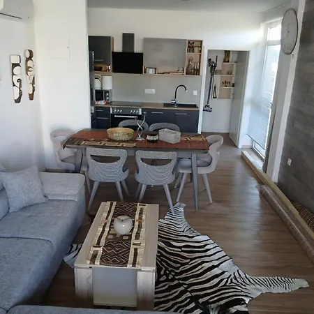 Africa Lägenhet Makarska